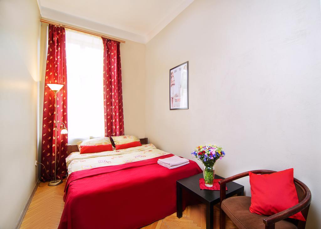 إلفيف Hollywood Home Hostel الغرفة الصورة