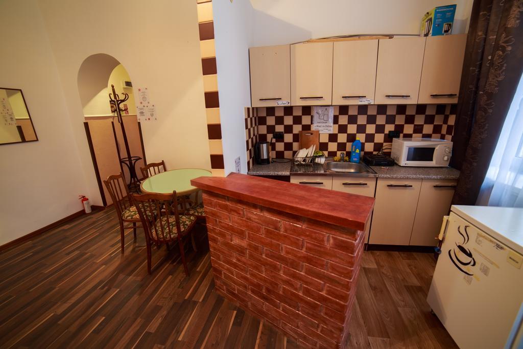إلفيف Hollywood Home Hostel الغرفة الصورة